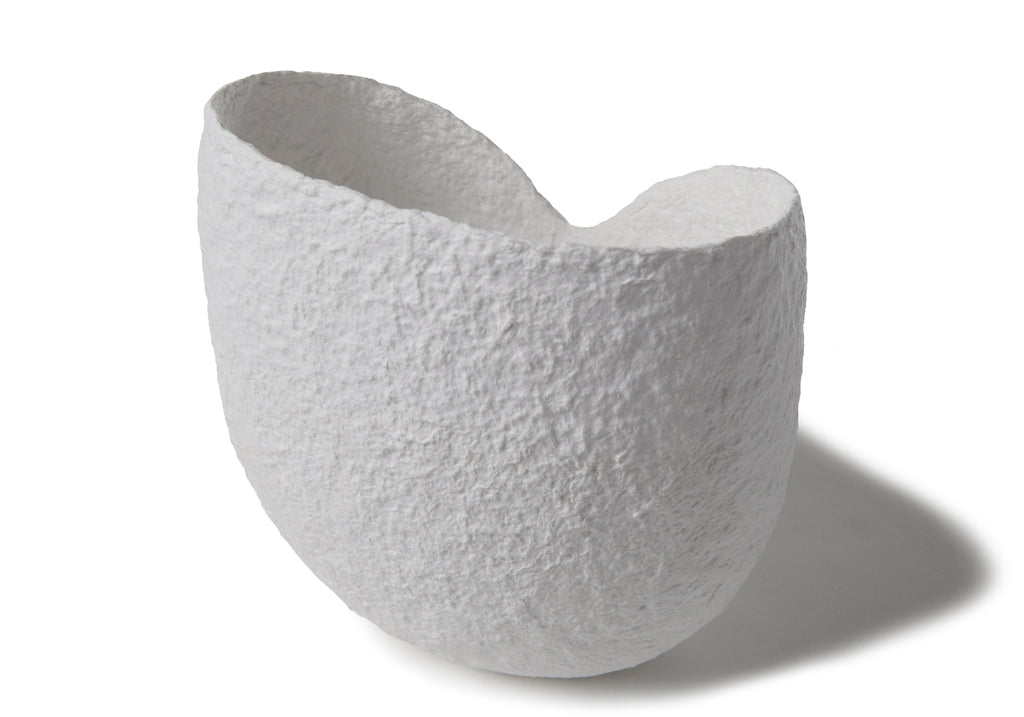 Picture of a white biodegrdable coton fibre cremation urn resembling a Moses basket for children on sale at Muses Design Urns. Back view.