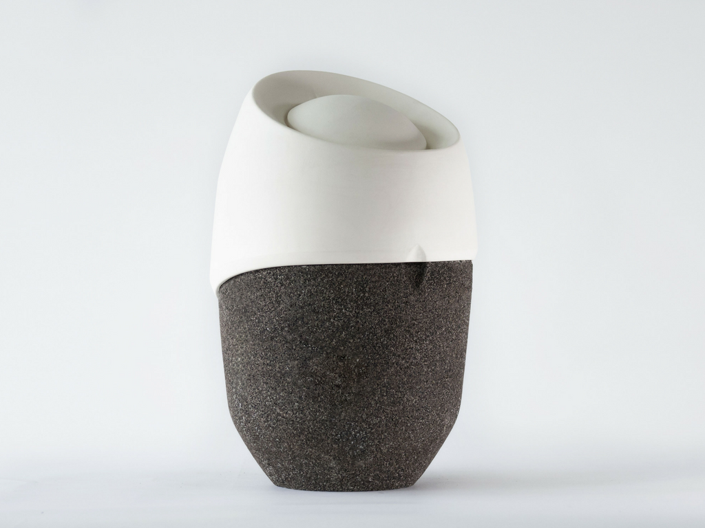 Cremation urns biodegradable - Roots - tree urn | Muses Design - front